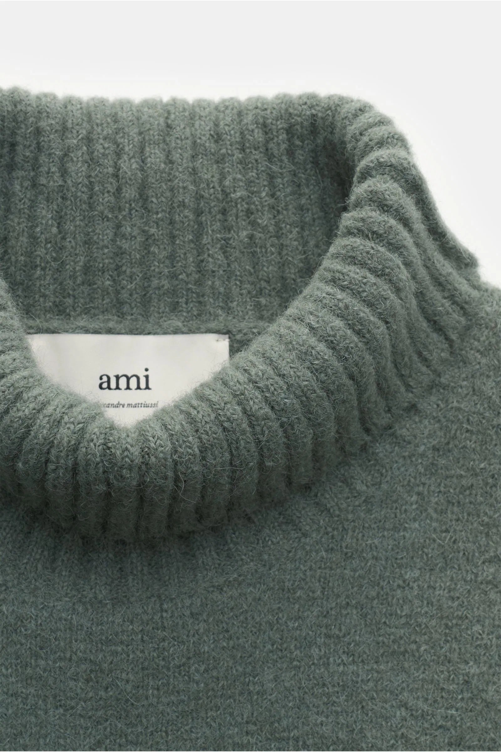 AMI HEART TURTLENECK JUMPER